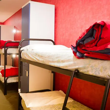 Youth Station Hostel-3